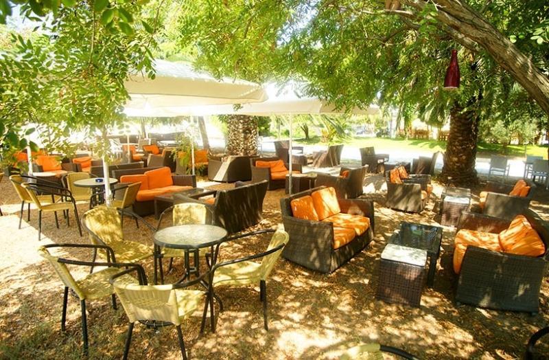Possidona Beach Hotel Gerakini Exterior photo