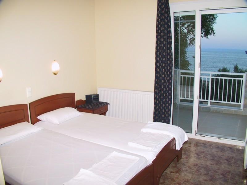 Possidona Beach Hotel Gerakini Room photo
